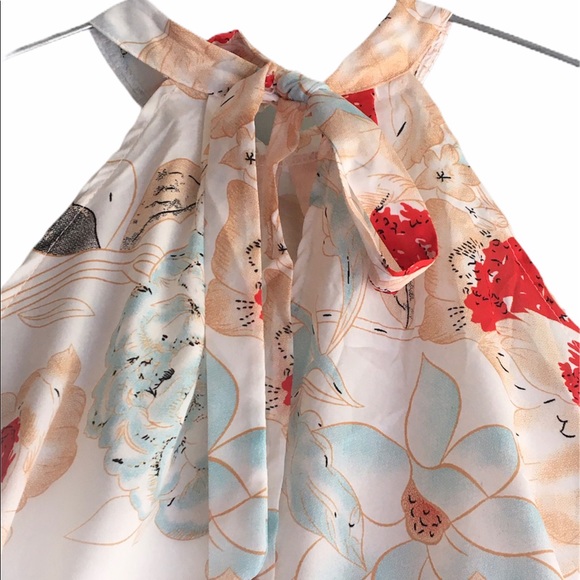 Yise 2 piece top And Short Size L. - Picture 3 of 7